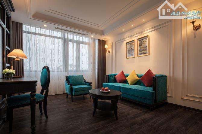 ( Chủ vay Bank Giảm 50 Tỷ ) Bán Khách Sạn Mặt Phố Mã Mây - 360m2 x 9T - MT 12m - 315 Tỷ