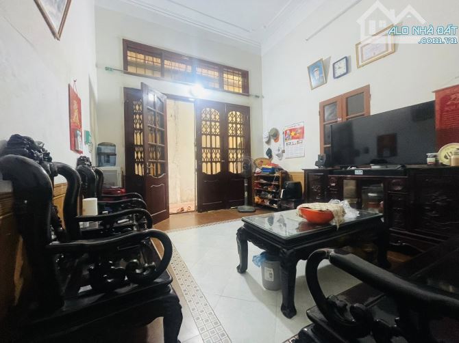 BÁN NHÀ CHÍNH KINH THANH XUÂN LÔ GÓC NGÕ NÔNG THÔNG.KINH DOANH 60M2 4 TẦNG 8,2 TỶ - 1