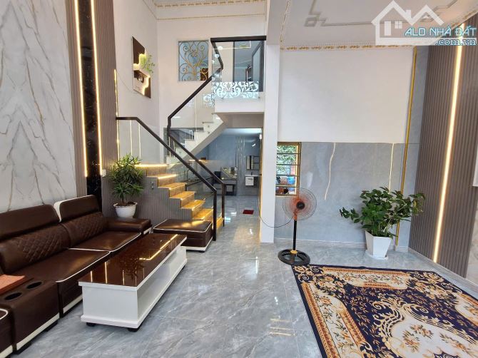 Nhà phố gần chợ Tân Long, phường Tân Đông Hiệp TP Dĩ An. 3,8 tỷ - 1