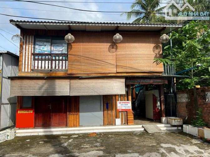 Bán Bungalow gỗ 12 phòng đường Trần Hưng Đạo - 1