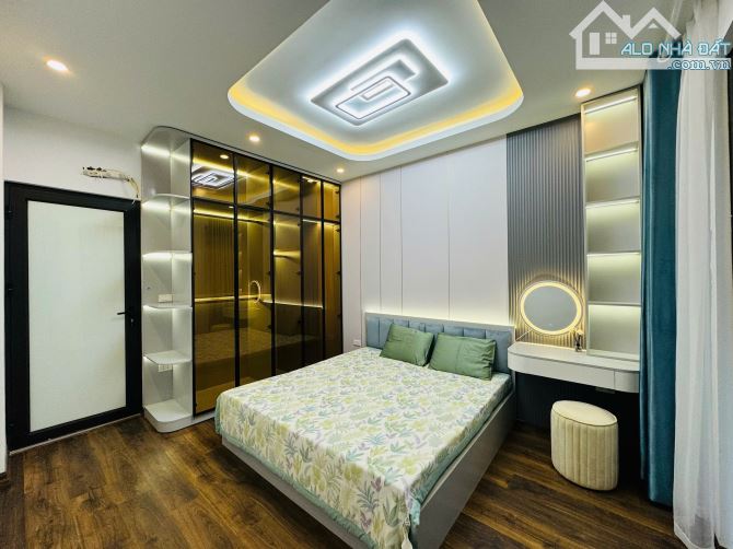 Bán nhà Khương Hạ, 35Mx5 Tầng, 5 ngủ, gần ô tô, chỉ 7.75 Tỷ - 1