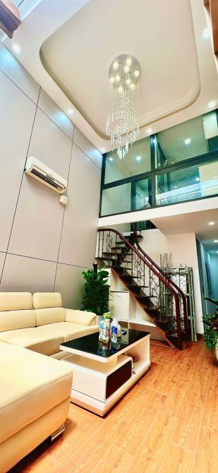 NHÀ ĐẸP PHỐ TRẦN NHẬT DUẬT 3PN Full nội thất hiện đại, chỉ hơn 4 tỷ - 1