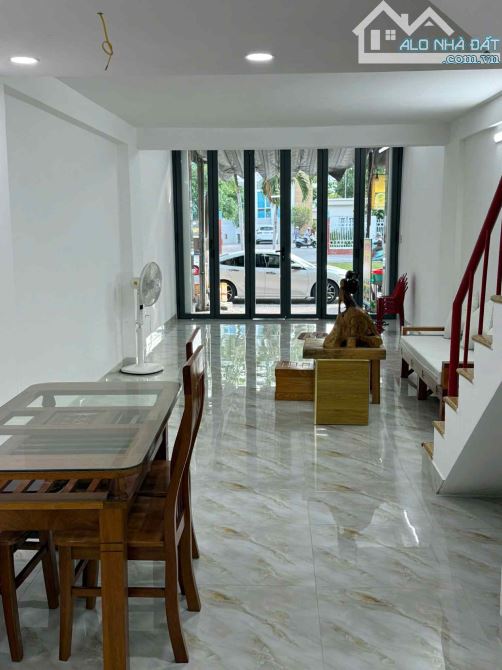 🔥Bán căn Shophouse CT4 Vĩnh Điềm Trung mặt tiền đường 19/5 đối diện chi cục thuế - 1