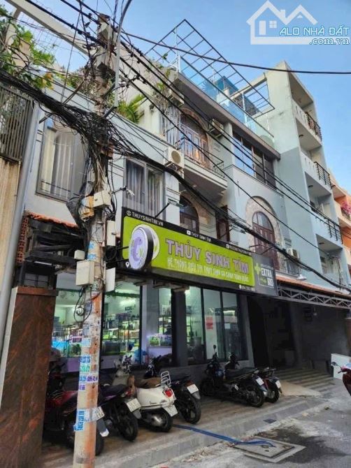 Tòa nhà ngang 13m - Phường Dakao, Quận 1 - DT: 13m x 14m - 4 Tầng - 39 Tỷ - 1