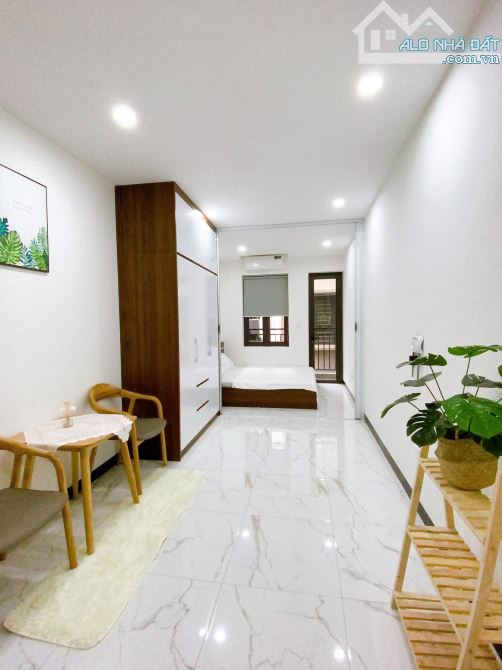 BÁN TÒA CCMN NGÕ 58 NGUYỄN KHÁNH TOÀN: 8 TẦNG, 23 PHÒNG, DÒNG TIỀN 120TR/TH, VỊ TRÍ ĐẸP - 1