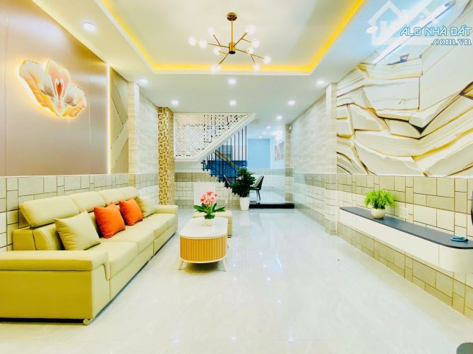 Bán nhà gần Emart Phan Huy Ích, 4,1m x 16m, 2 tầng chỉ 5 tỷ nhỉnh - 1