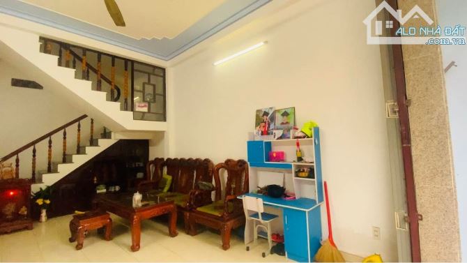 CẦN VỐN LÀM ĂN ĐÀNH LÒNG BÁN CĂN NHÀ TÂM HUYẾT GẦN CHỢ ĐẦM VÀ BIỂN - 1