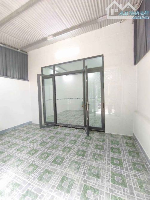 Bán gấp nhà cấp 4, 2PN đường Lê Minh Nhựt, Hóc Môn, 102m2 , sổ hồng riêng , giá 695 triệu - 1
