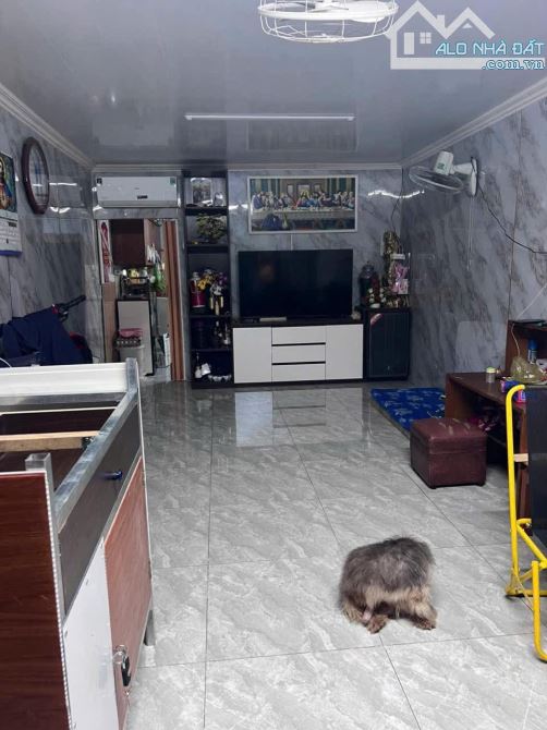 Giá tốt 1 căn duy nhất nhà hém XH giáp đường Bình Chiểu  giá chỉ 3 tỉ - 1