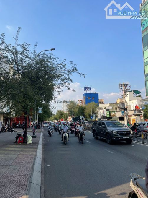 Khuôn đất hiếm có đường Lê Văn Duyệt, Bình Thạnh. DT: 11.15*23M, NH vuông 17 M - 1