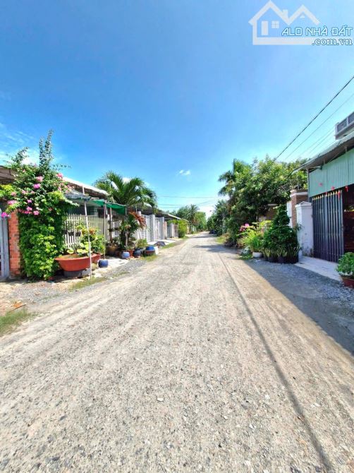 Bán nhà 10,3 x 35 chợ bàu năng chỉ có 1 tỷ 650 - 1