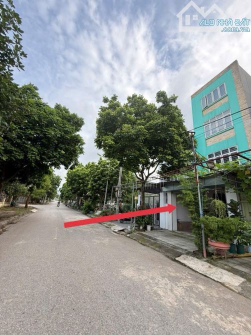 BÁN ĐẤT KÈM NHÀ HÒA LẠC - TRUNG TÂM KHU TĐC BẮC PHÚ CÁT - 1