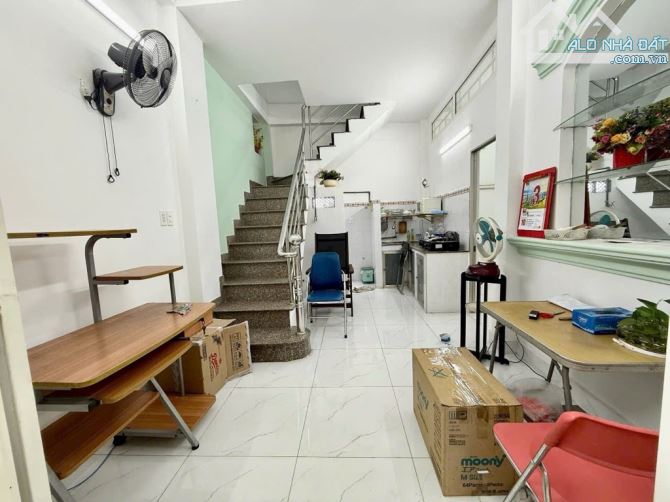 🏠BÁN NHÀ 3 TẦNG - SÁT MẶT TIỀN NGUYÊN HỒNG P.1 - 33M2 NHÀ NỞ HẬU - CHỈ 4.XX TỶ - 1