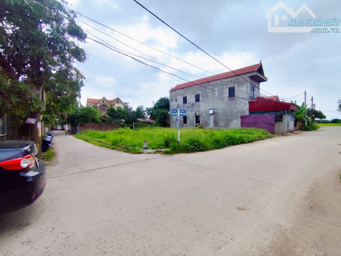 Đất Xã Phú Xuyên mới -Lô góc 2 MT rộng -Trục chính KD 3 ô tô tránh. Dt 101m -2.68tỷ - 1