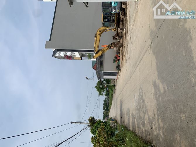 Cần bán căn nhà 3 tầng xây trên đất đấu giá 107m tại Thị Trấn Đại Nghĩa, Mỹ Đức - 1
