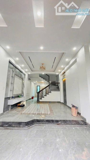 Bán căn nhà 3 tầng ngõ phố Phạm Cự Lương, ph Tân Hưng, TP HP mới, 58.1m2, 3 ngủ, 3 vs - 1