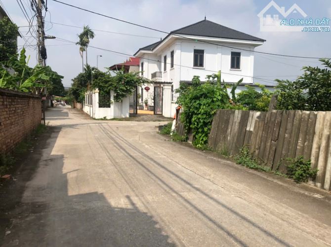 HOA HẬU LÔ GÓC ĐÔNG XUÂN SÓC SƠN DIỆN TÍCH 139M2 TÀI CHÍNH NHỈNH HƠN 4 TỶ - 1