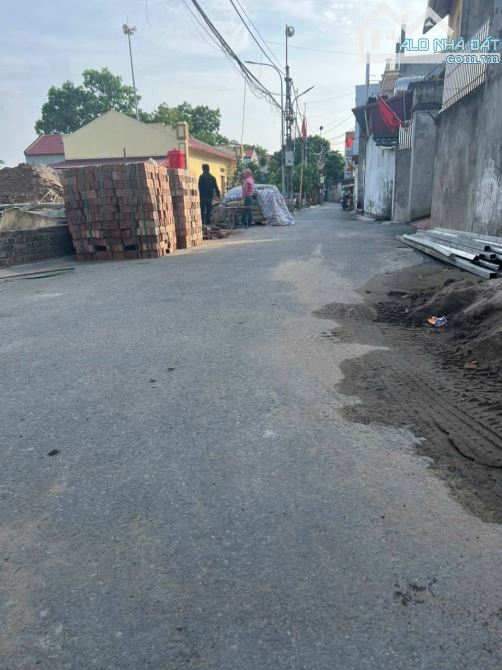 BÁN ĐẤT LÔ GÓC 3 MẶT THOÁNG – MAI LÂM, ĐÔNG ANH – 40M², MT 4.3M – GIÁ 4,65 TỶ 📍 Lô đất vị - 1