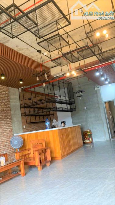 KHAI THÁC CHO THUÊ toà 5 tầng KHUÊ MỸ ĐÔNG 14 ngay NHÀ MÁY CAO SU - 2