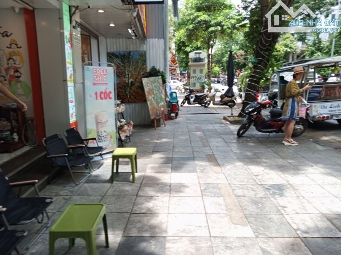 Bán nhà MP Nguyễn Hữu Huân Hoàn Kiếm 355m² x 3T x MT 11m x giá 160 tỷ. Hiếm, đẳng cấp - 2