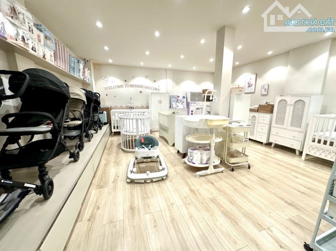 6x20 Mặt tiền Q3 UBND Bàn Cờ - xây toà nhà Tuyệt vời - hàng xóm đang xây - 2