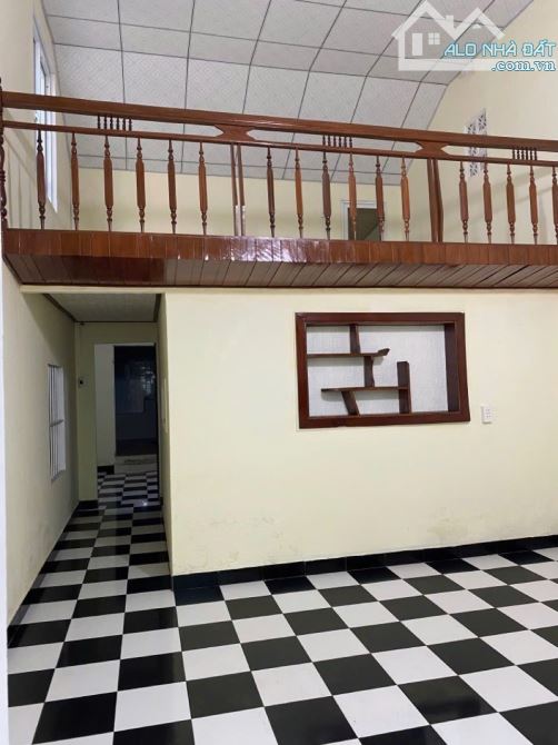 ⚡️BÁN ĐẤT TẶNG NHÀ CẤP 4 KIỆT NGUYỄN HOÀNG-HẢI CHÂU- DT GẦN 70M - 2