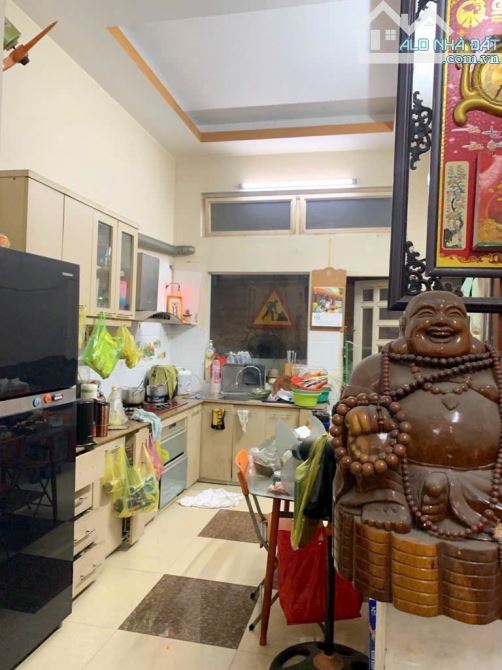 Quận 6, nhà 4 tầng, gần MT, ô tô thông, giá rẻ, nhỉnh 4ty - 2