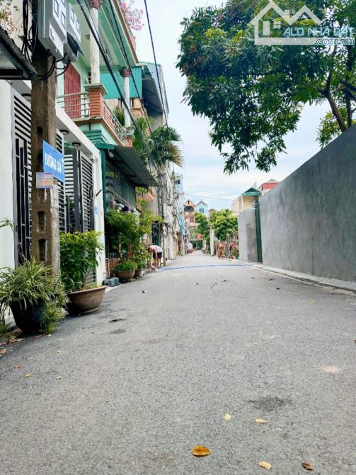 CHỦ NHỜ EM NGÂN BÁN MẢNH ĐẤT VUÔNG VẮN 👉ĐẸP NHƯ TỜ POLYME.👉HẬU NỞ PHONG THUỶ. - 2