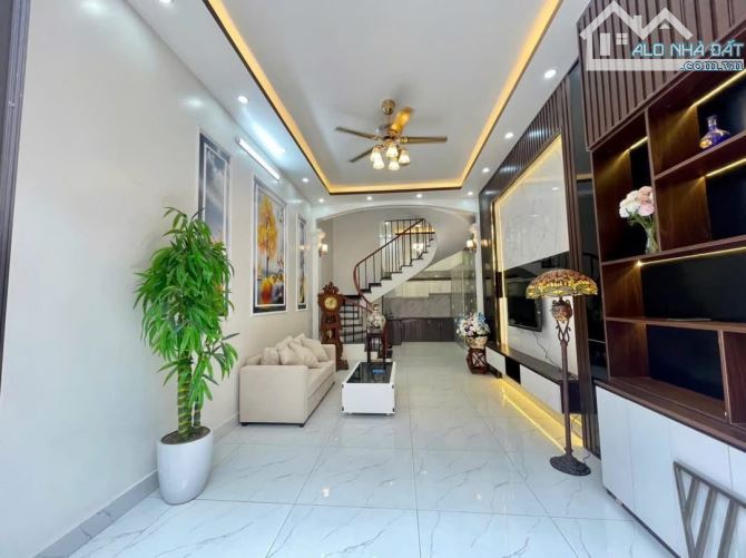 Cổ Nhuế - Siêu phẩm 6 tầng - lô góc - 20m ra ô tô tránh - 2