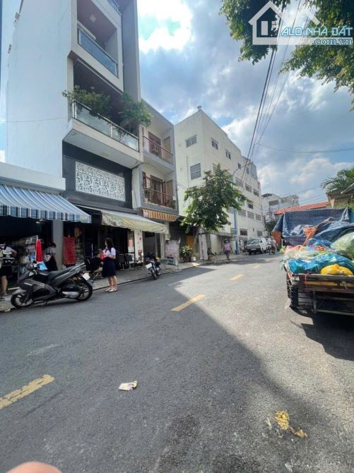 Gấp bán 120m2 hẻm 8m, ngay Lạc Long Quân, Quận Tân Bình, Giá nhỉnh 12 tỷ. Khu XD 6 tầng - 2