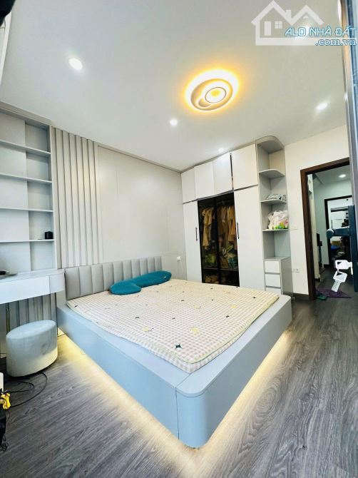 Cho thuê nhà nguyên căn 5 tầng ngõ VŨ NGỌC PHAN,ĐỐNG ĐA NHÀ MỚI ĐẸP - 2
