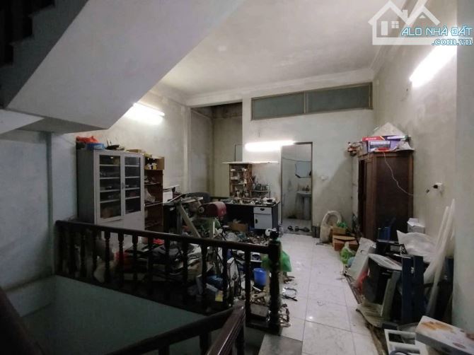 Cực rẻ 72m 5 tầng ,22 tỷ Phân Lô , Vương Thừa Vũ       I 22 - 2
