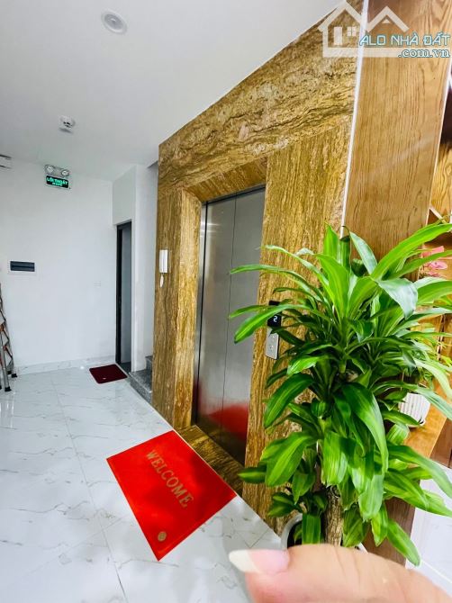 Trần Cung 7 Tầng Thang Máy -Nhà Xây Chắc Chắn Đẹp -Đầy Đủ Nội Thất Xịn Xò -DT 40m - 2