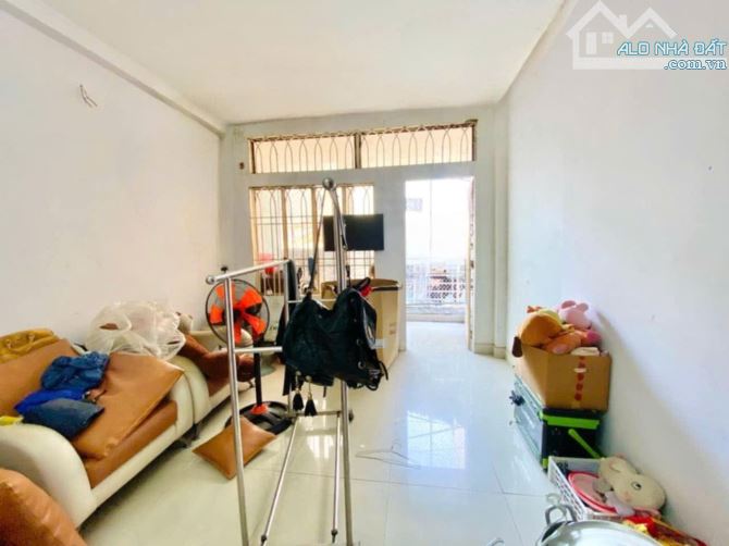 CỰC PHẨM – Ngã bảy Lý Thái Tổ, 40m2, 3 tầng, hẻm 1 sẹc, sát mặt tiền, vuông vức, 6. Tỷ. - 2
