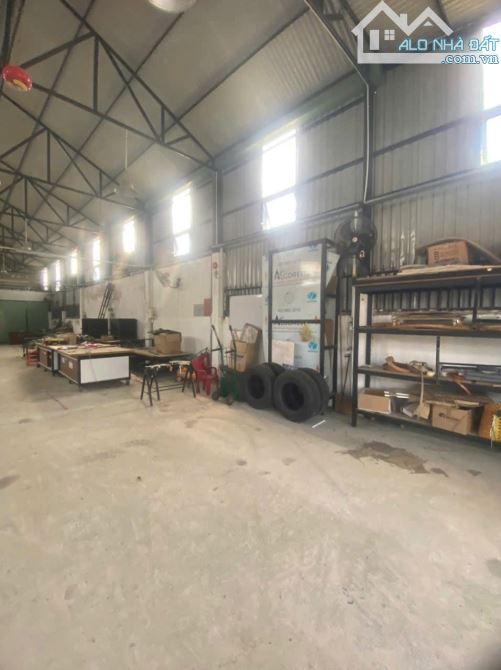 Bán gấp kho, xưởng MT Hùng Vương Nhơn Trạch. Giá rẻ 12tỷ SR chính chủ. Gọi ngay 24h - 2