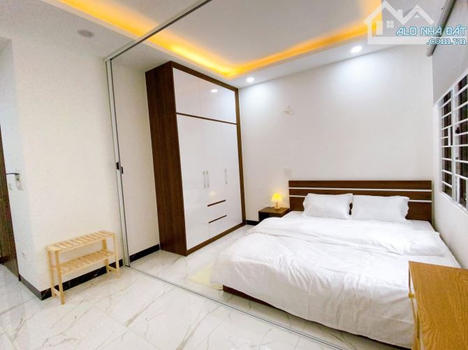 BÁN TÒA CCMN NGÕ 58 NGUYỄN KHÁNH TOÀN: 8 TẦNG, 23 PHÒNG, DÒNG TIỀN 120TR/TH, VỊ TRÍ ĐẸP - 2