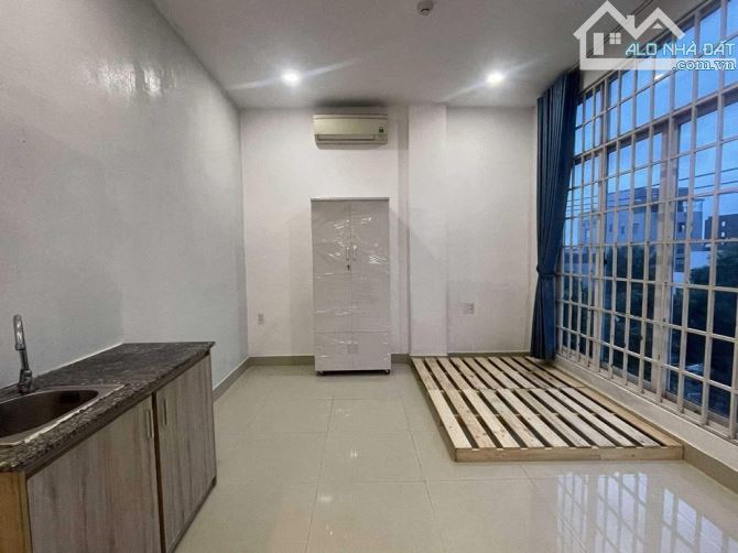 TOÀ CĂN HỘ SIÊU VIP - MẶT TIỀN ĐƯỜNG LỚN BÙI TÁ HÁN - 2
