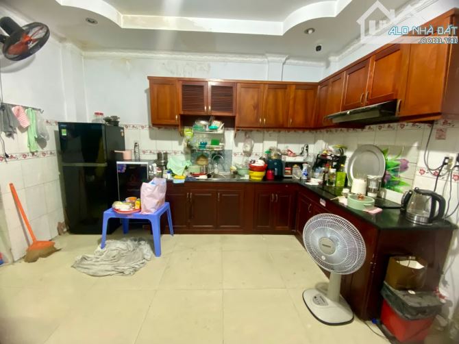 BÁN NHÀ NGUYỄN SƠN ,HẺM XE TẢI TRÁNH, SÁT MẶT TIỀN, 102M2,3 Tầng,– CHỈ 12 TỶ! - 2