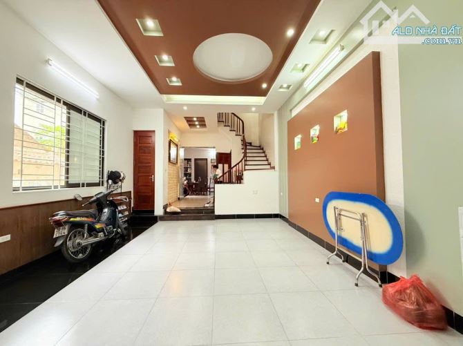 MẶT PHỐ CỔ LINH 29 TỶ DT 87M MT 5M 5T Ô TÔ TRÁNH KINH DOANH - 2