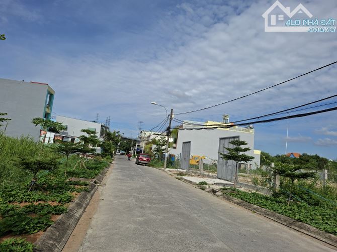 Cần bán gấp đất thổ cư mặt tiền hẻm chính 126 Nguyễn Văn Tạo - 2
