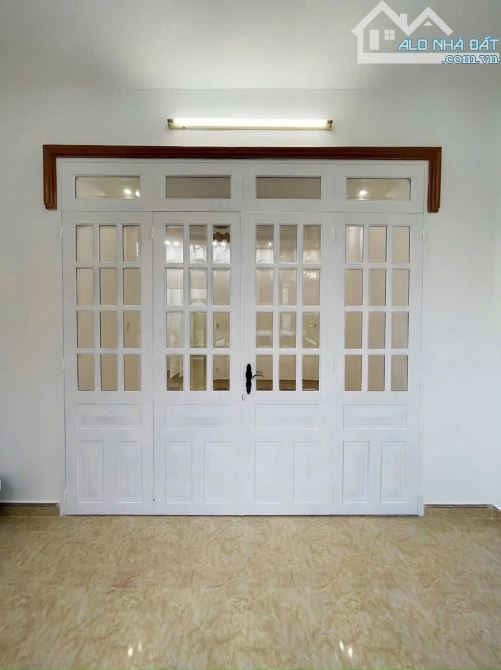 Bán Nhà Cấp 4 P.Tân Phong, gần Chợ 26, gần đườg Nguyễn Văn Tiên, cách đường Đồng Khởi 250M - 2