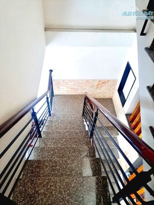 BÁN NHÀ MIẾU GÒ XOÀI,81M2, 3 TẦNG ĐÚC, HẺM XE TẢI 10M,Quận Bình Tân, CHỈ 6.7 TỶ! - 2