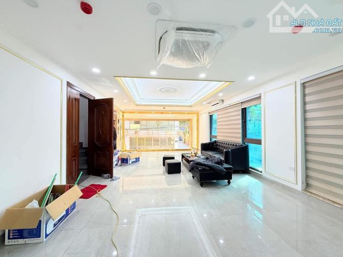 TÒA CHDV NGÕ 120 HOÀNG QUỐC VIỆT – DT 80M – LÔ GÓC – Ô TÔ TRÁNH VỈA HÈ – KINH DOANH ĐỈNH - 2