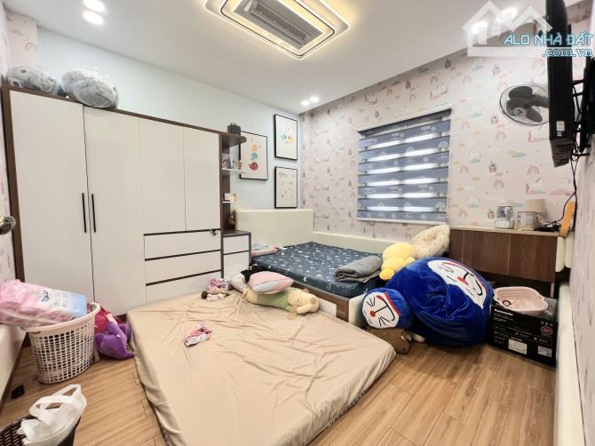 BÁN NHÀ 3 TẦNG HXH ĐẶNG VĂN BI, TRƯỜNG THỌ - FULL NỘI THẤT, 71m² GIÁ CHỈ 7 TỶ - 2