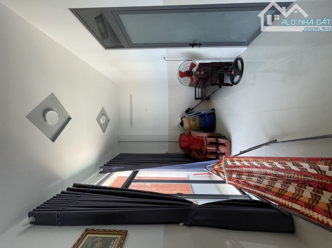 💥NHÀ ÔM GÓC MẶT TIỀN KHU CHỢ DINH - 52M2 - NGANG 5,4M - 3 TẦNG - ĐƯỜNG 14M ❗ 3,x TỶ - 2
