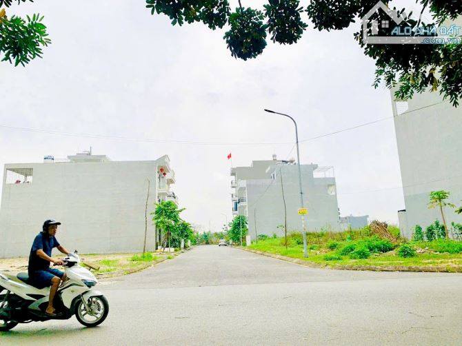Chỉ 3,4 tỷ lô đất không lỗi lầm siêu đẹp phân lô Đống Chuối, Hùng Vương, Hồng Bàng. - 2