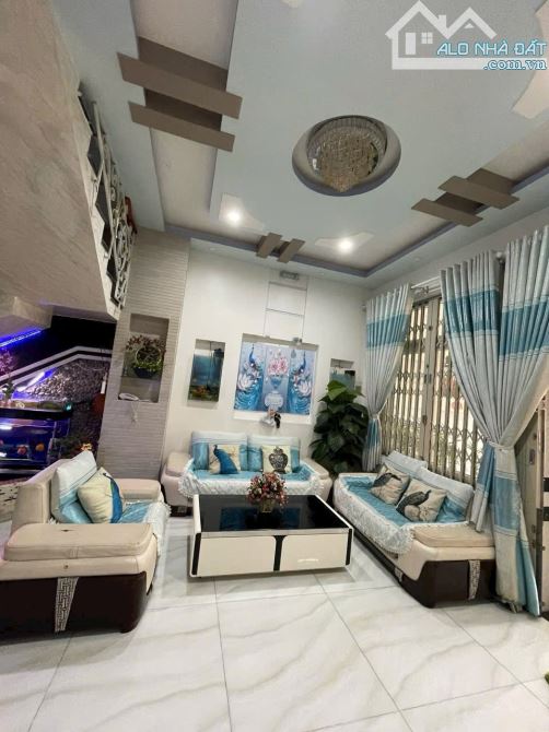 Nhà 1 trệt 2 lầu đường Trương Hán Siêu, View Công viên Võ Văn Kiệt, Phan Thiết - 2