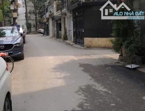 BÁN NHÀ PHỐ LẠC TRUNG - HAI BÀ TRƯNG_ Ô TÔ TRÁNH_35M², GIÁ CHỈ 7.9 TỶ! - 2