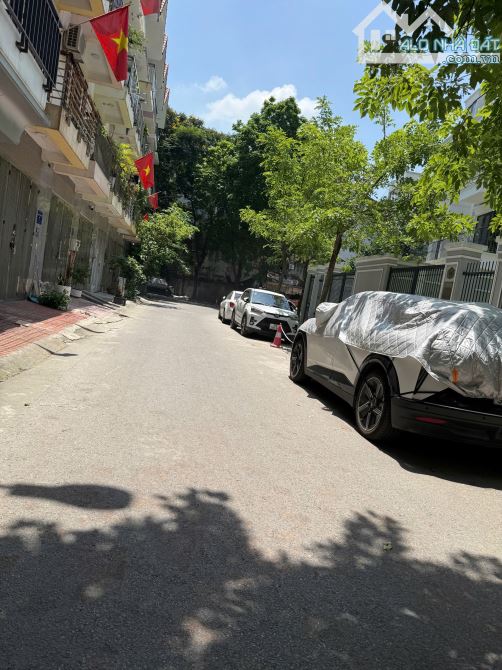 Bán Nhà Khu Nam La Khê 58m2 5 Tầng Vỉa Hè Ô Tô Cạnh Chung Cư 13 Tỷ - 2