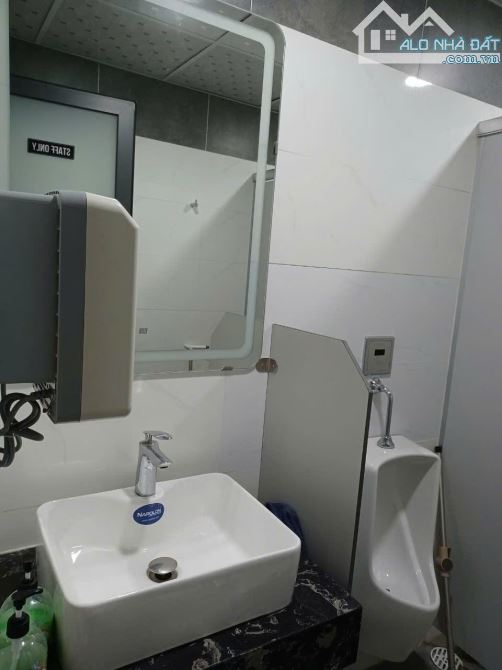 TOÀ NHÀ Huỳnh Mẩn Đạt, Sàn 1528m², hầm 8 tầng, giá 90 tỷ - 2